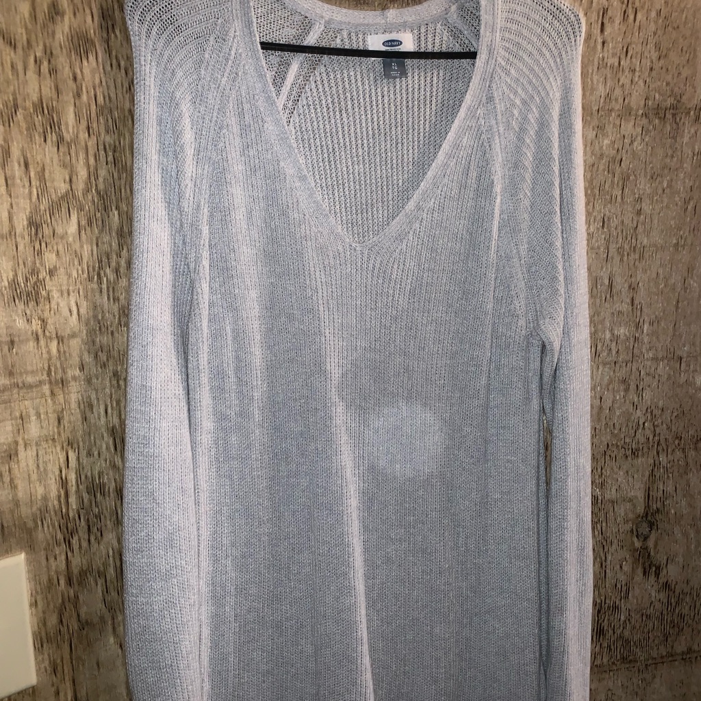 Women’s V Neck Sweater